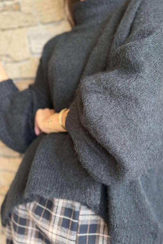 Sadaka Batwing Knit Black